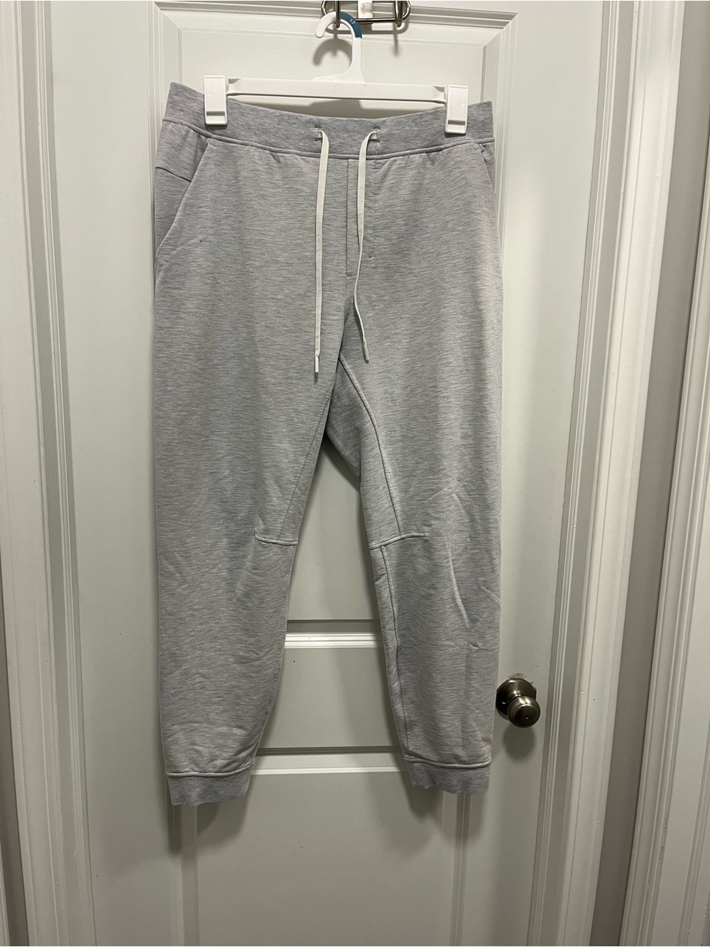 Lululemon Men's Jogger Light Heather Gray Circle Dot XL EUC